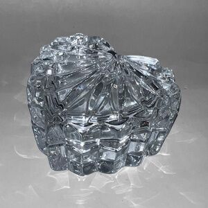 Small Crystal Heart Jewelry Box